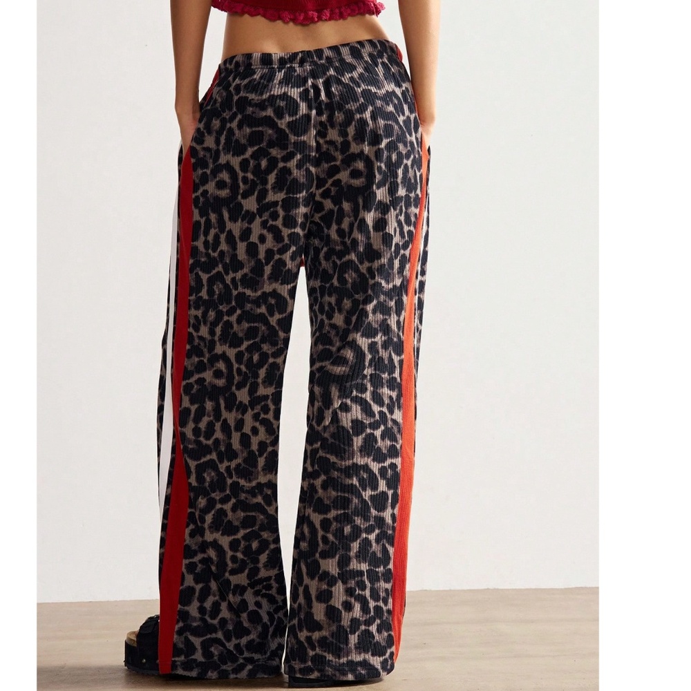 Leopard Print Stretchy Waist Stripes Ribbed Wide leg Pants - Picture 5 of 5